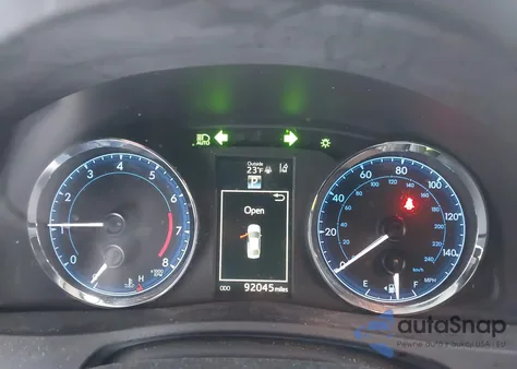 2017 Toyota Corolla Se z USA, uszkodzony, nr VIN 2T1BURHE4HC783309